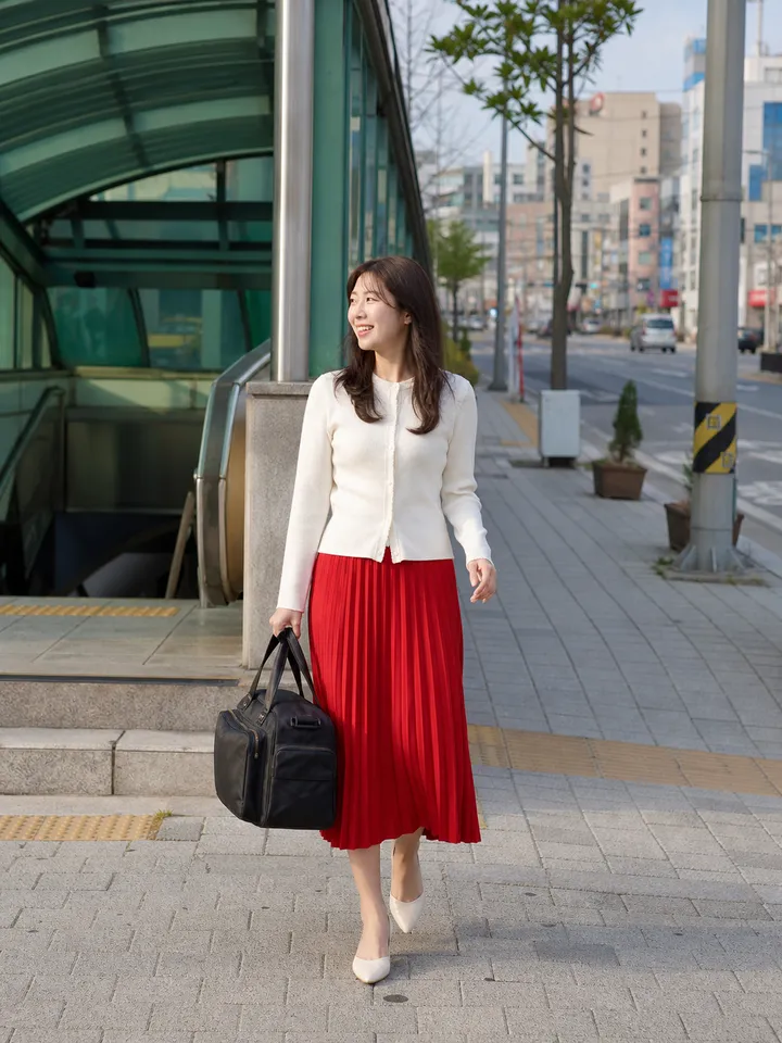 Okcheon, North Chungcheong visiting massage · 솔빛여울케어 partner massage service advertising illustration|HomeCareOn